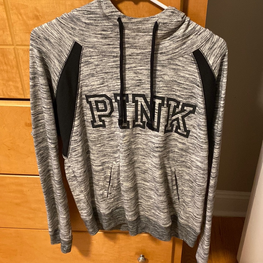 PINK Hoodie! 🤍